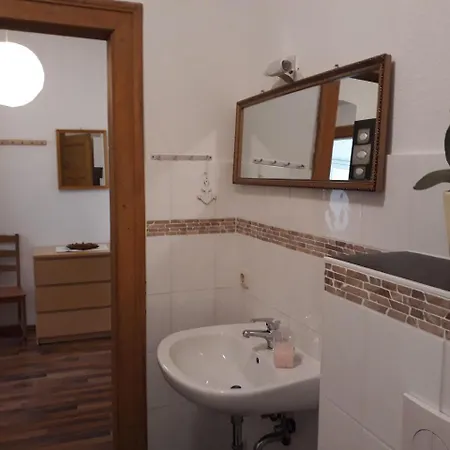 Appartement Schoene-5-Raum-Fewo-Mit-2-Baedern-Nahe-Dresden-Zentrum-Aw2 Dresde
